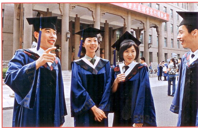 <em>阅兵姐妹花</em>的幸福生活(图)--中安在线-枞阳在线