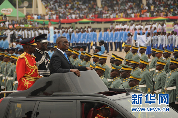 加纳总统约米尔斯因病去世