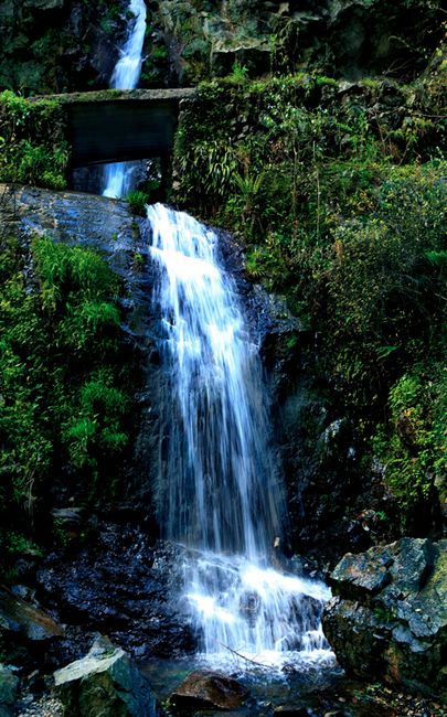 夏霖瀑布--中安在线-宁国新闻网