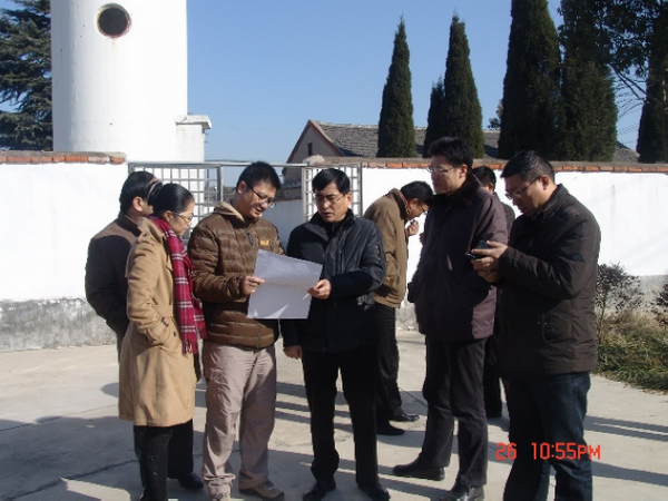 管委会领导赴高刘镇督查基础设施建设情况 国