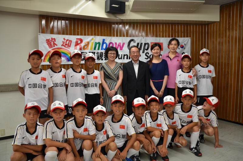 经开区小学生足球队出访日本 国家级合肥经济