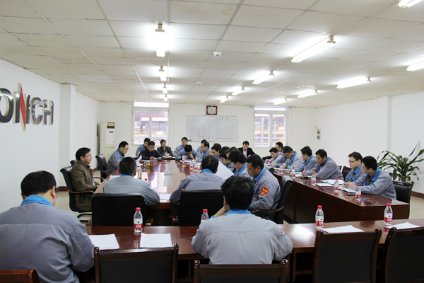 枞阳海螺组织开展2014年度中层干部述职考评