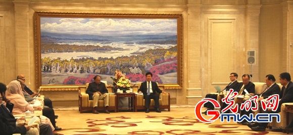 21世纪经济报道钱琪_21世纪经济报道(3)