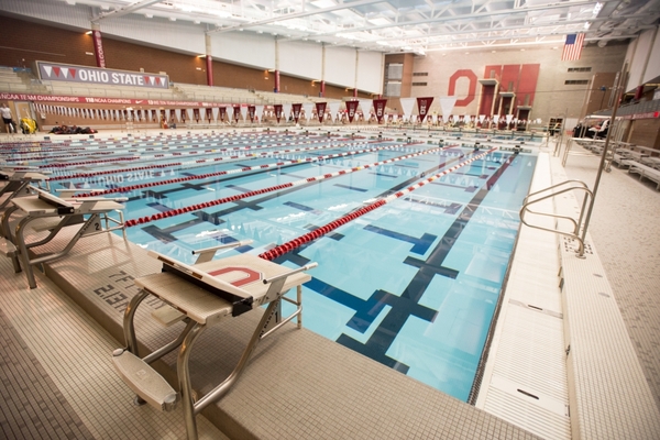 美国大学健身房豪华成什么样?连科比都经常光