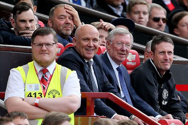 弗格森:期待战皇马巴萨 曼联就该击败最强球队